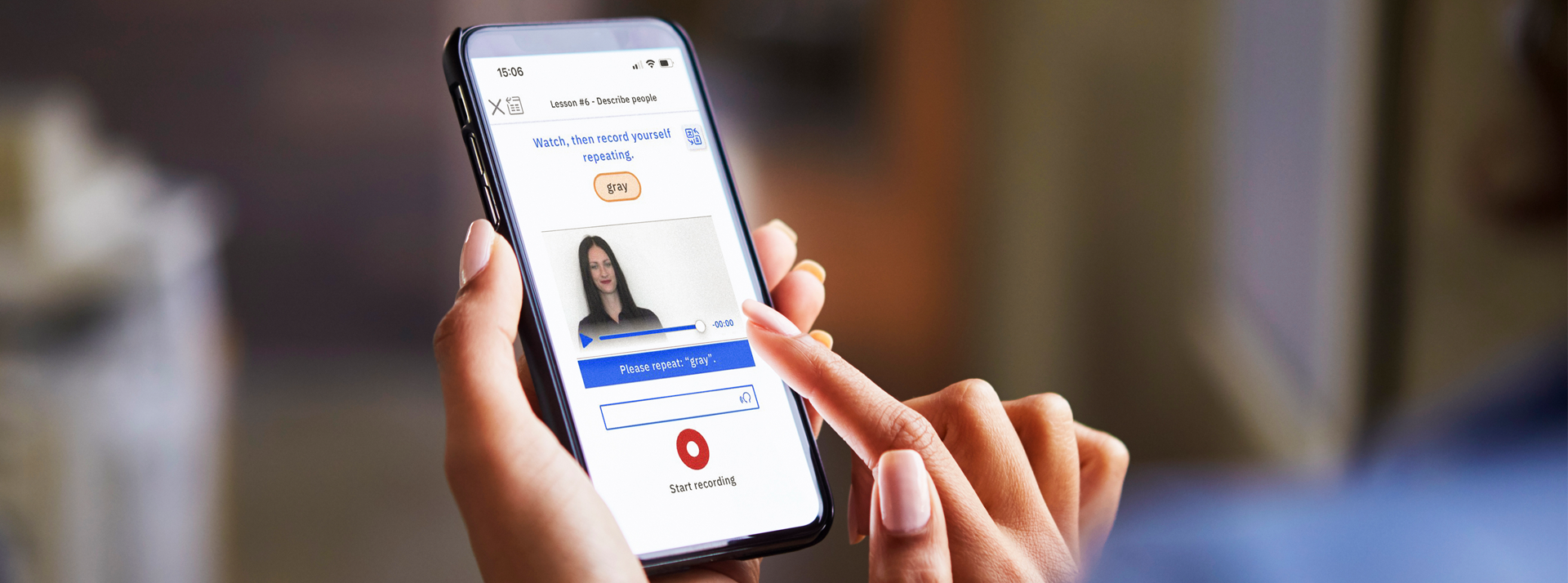 Learner using Berlitz Flex on a mobile phone